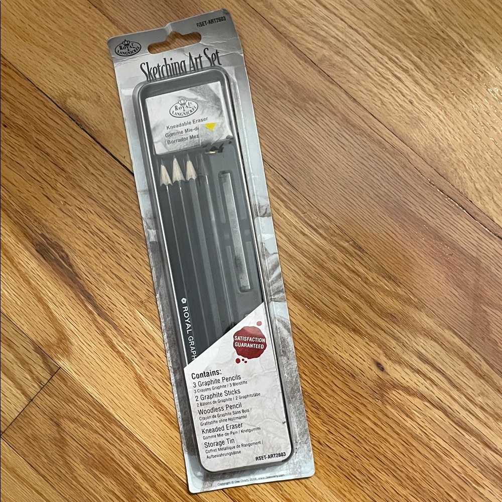 Royal & Langnickel Sketching Art Set